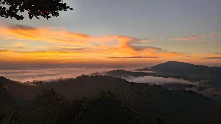 বান্দরবানের রূপ সাগরে